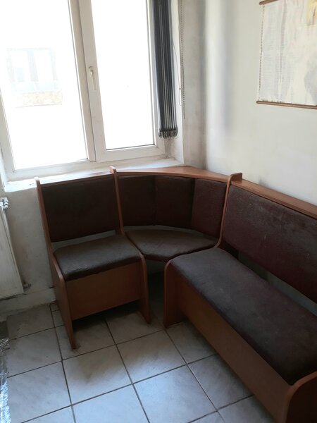 Pantelimon, Cora, Liceul Lucian Blaga, stradal